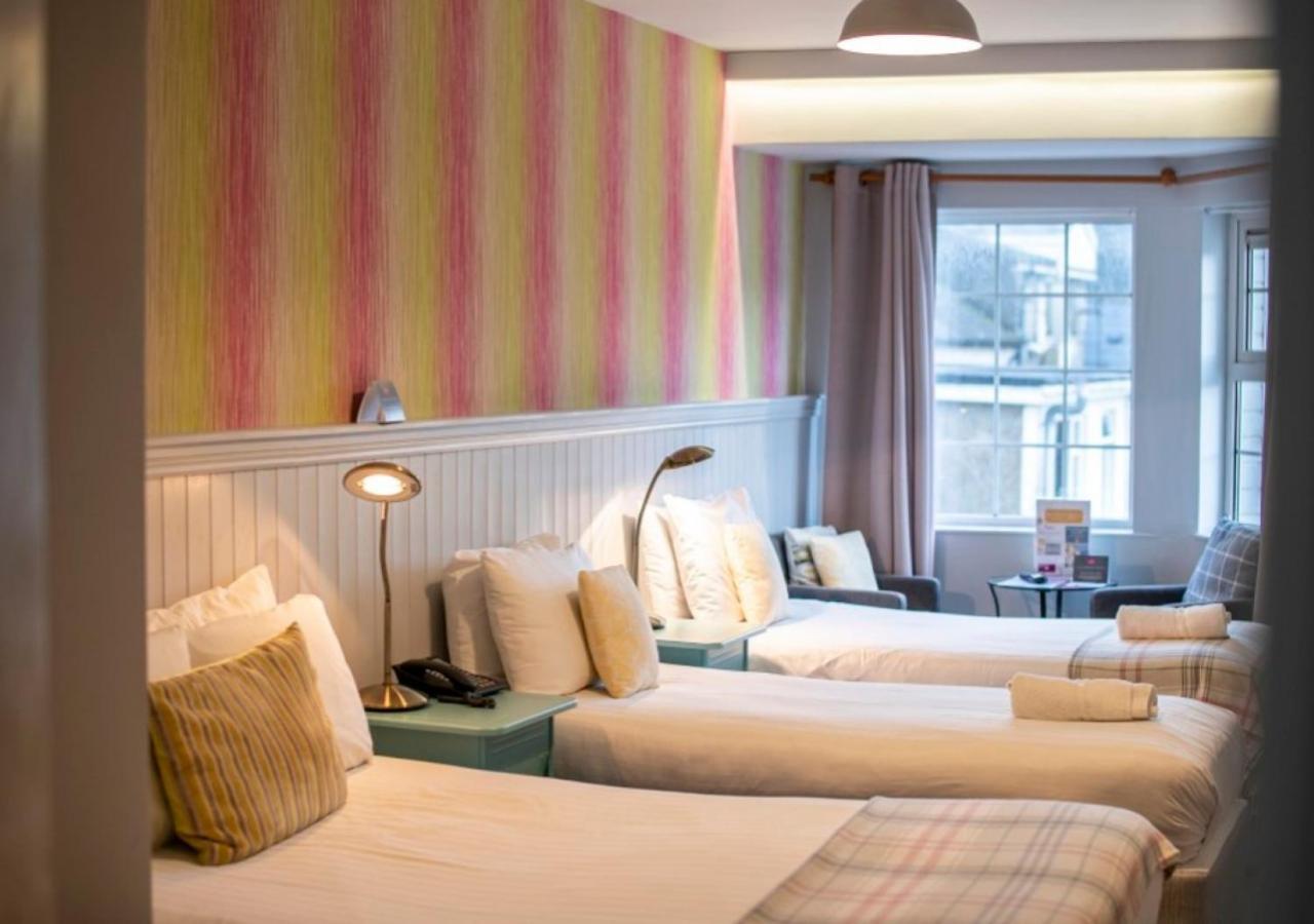 Emmet Hotel Клонакилти Екстериор снимка