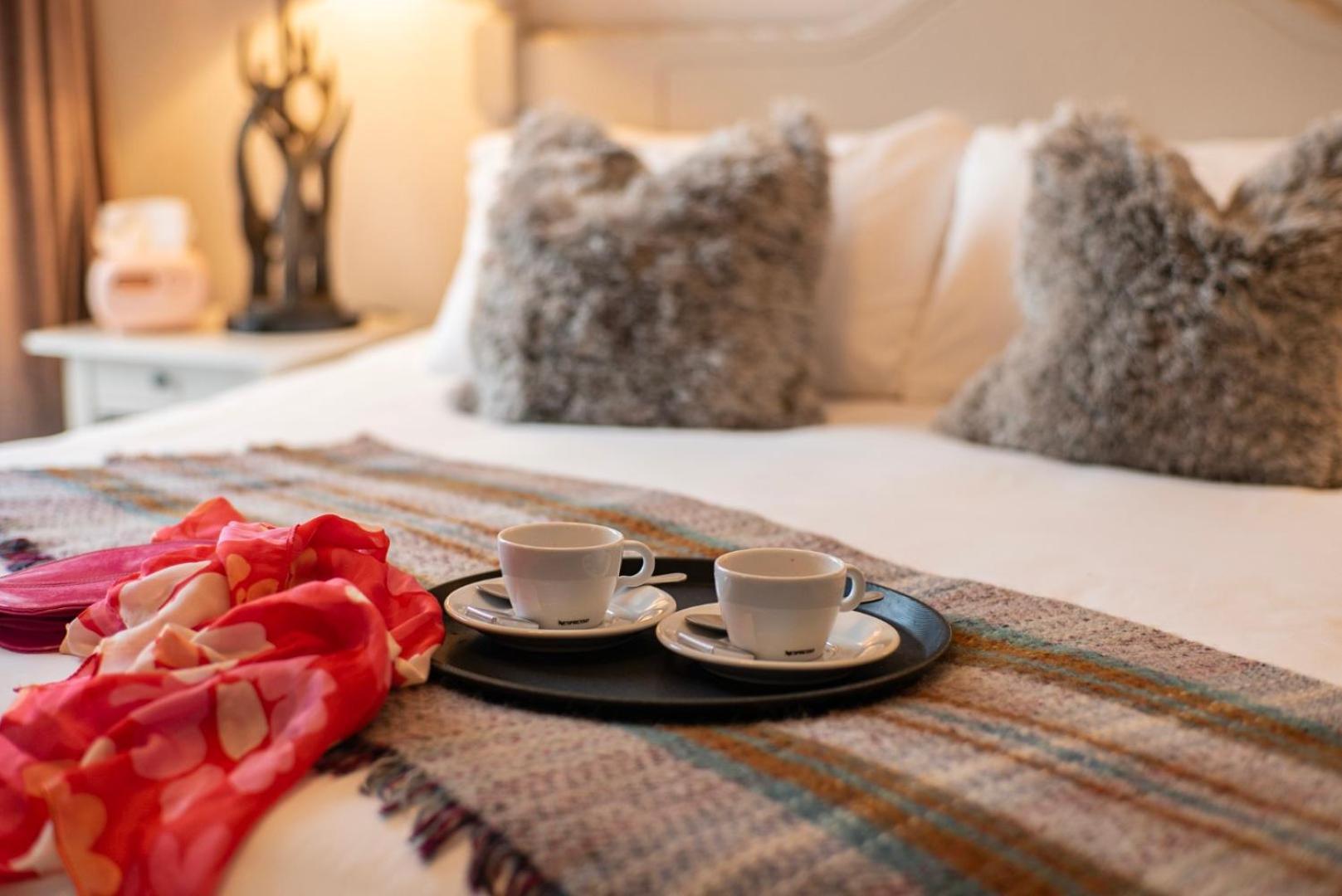 Emmet Hotel Клонакилти Екстериор снимка