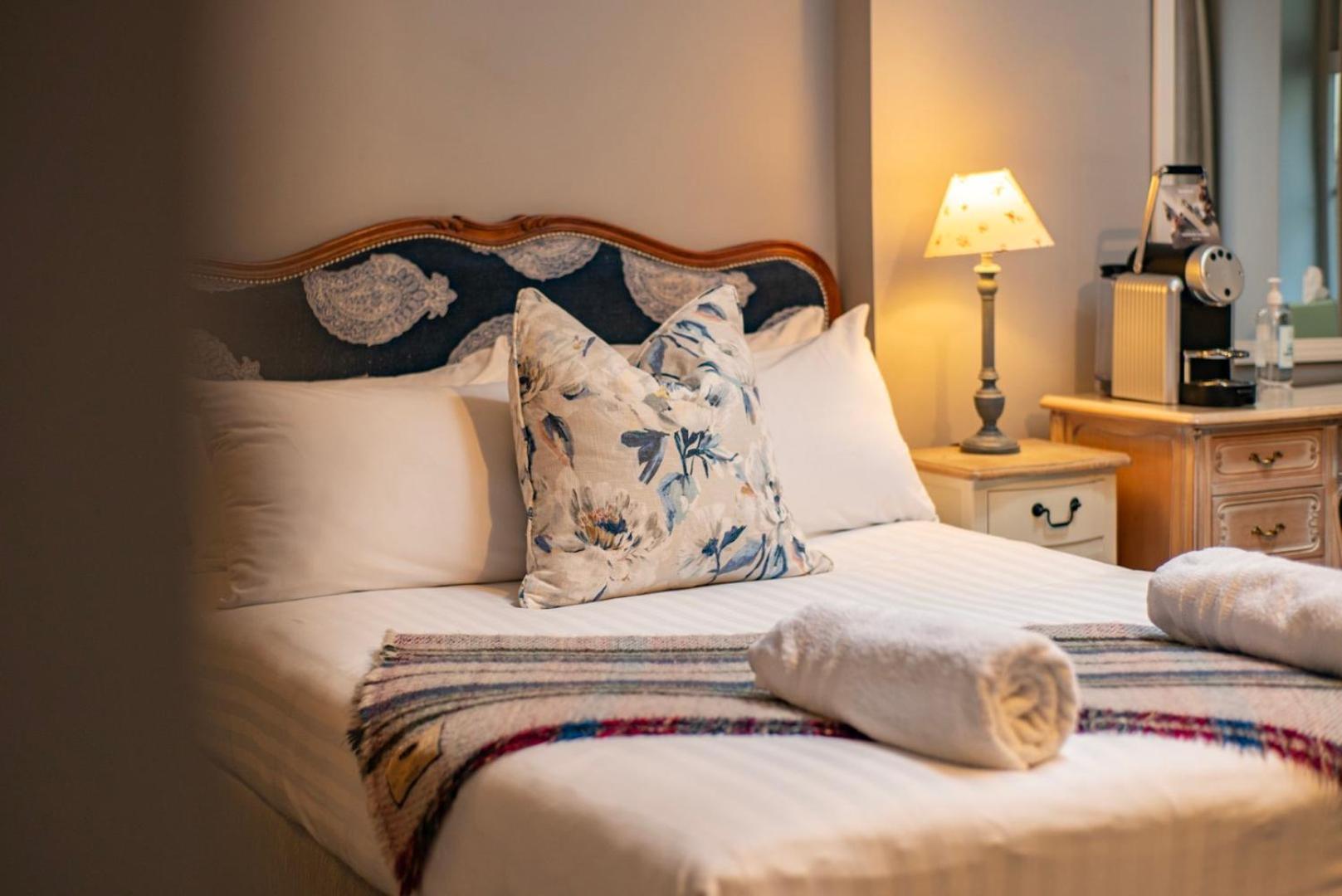 Emmet Hotel Клонакилти Екстериор снимка