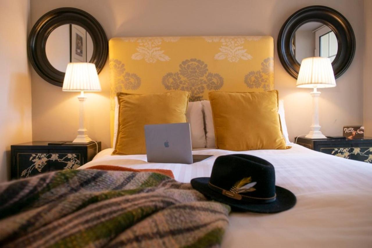 Emmet Hotel Клонакилти Екстериор снимка