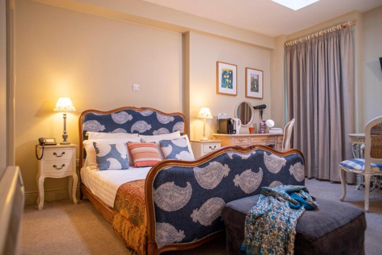 Emmet Hotel Клонакилти Екстериор снимка